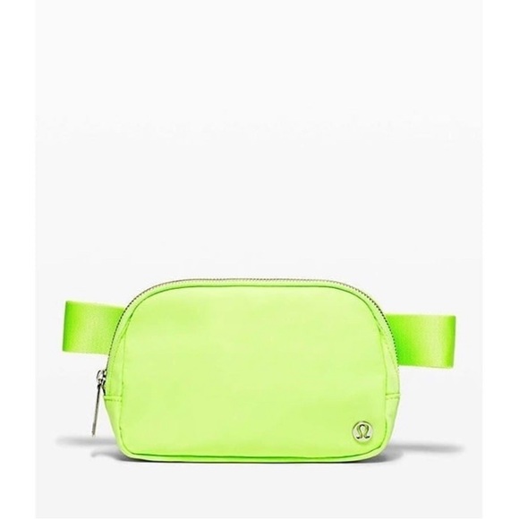 lululemon athletica Handbags - NWT - Lululemon Everywhere Belt Bag Military Green Crossbody Strap 1L #u…
